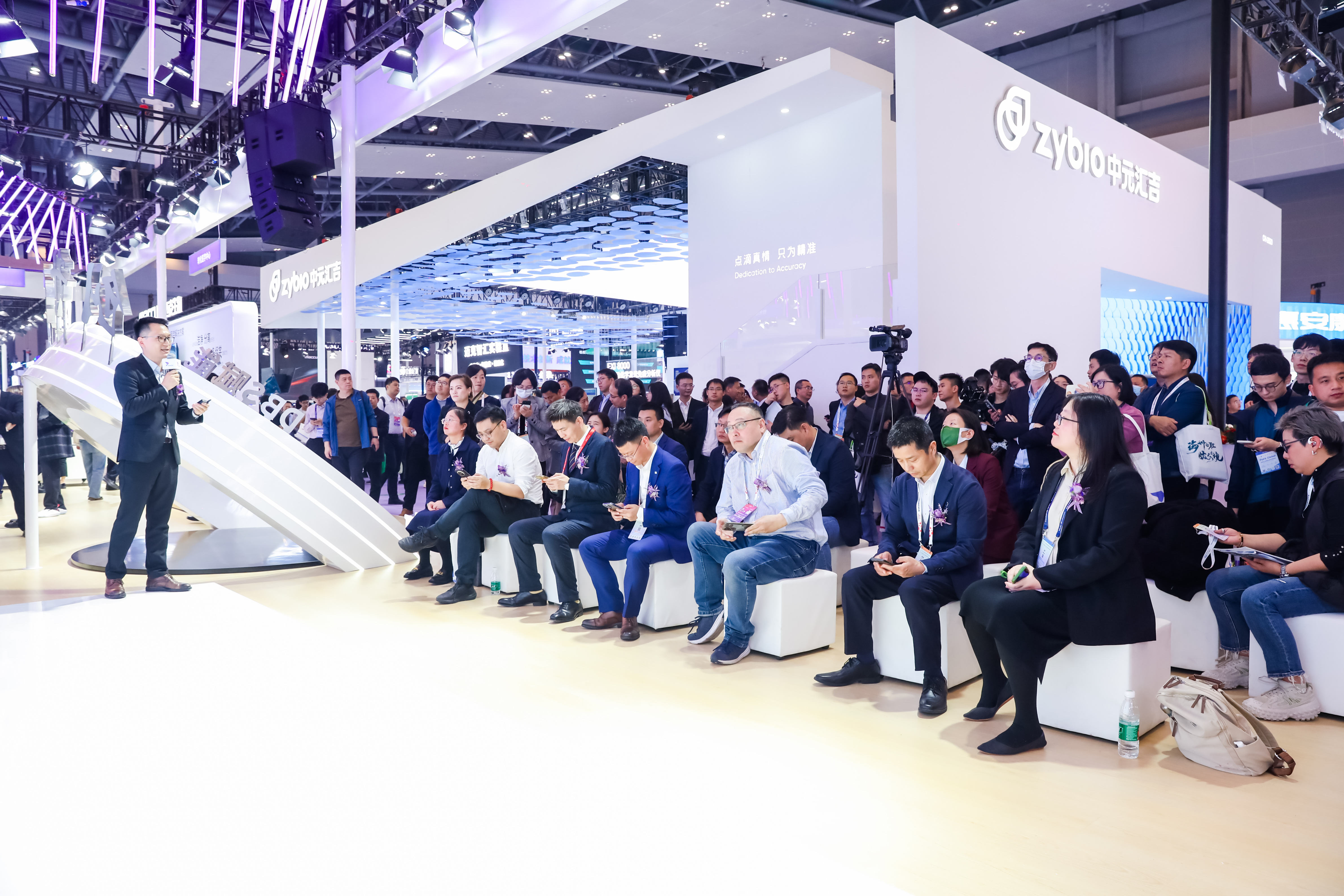 46510799_20240316151704_279804_737243431_020A1844