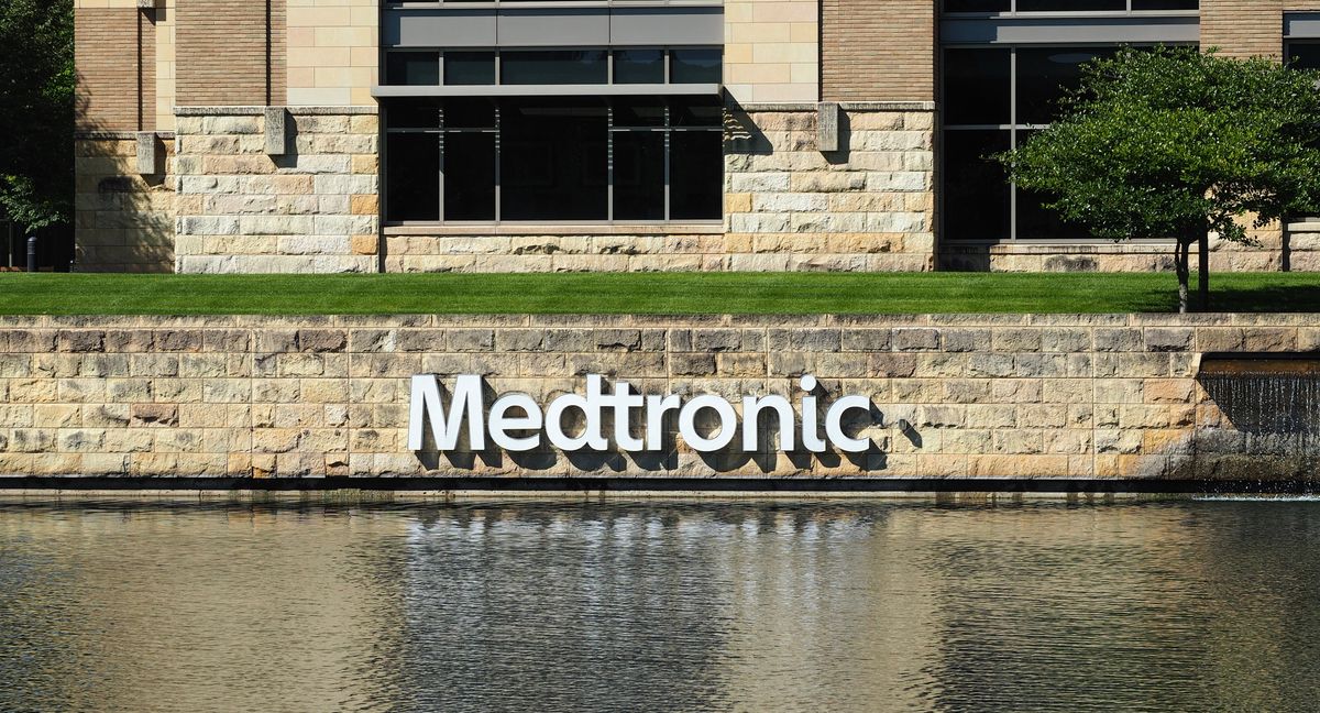 Siemens, GE Healthcare are interested in Medtronic spinoff units: Bloomberg